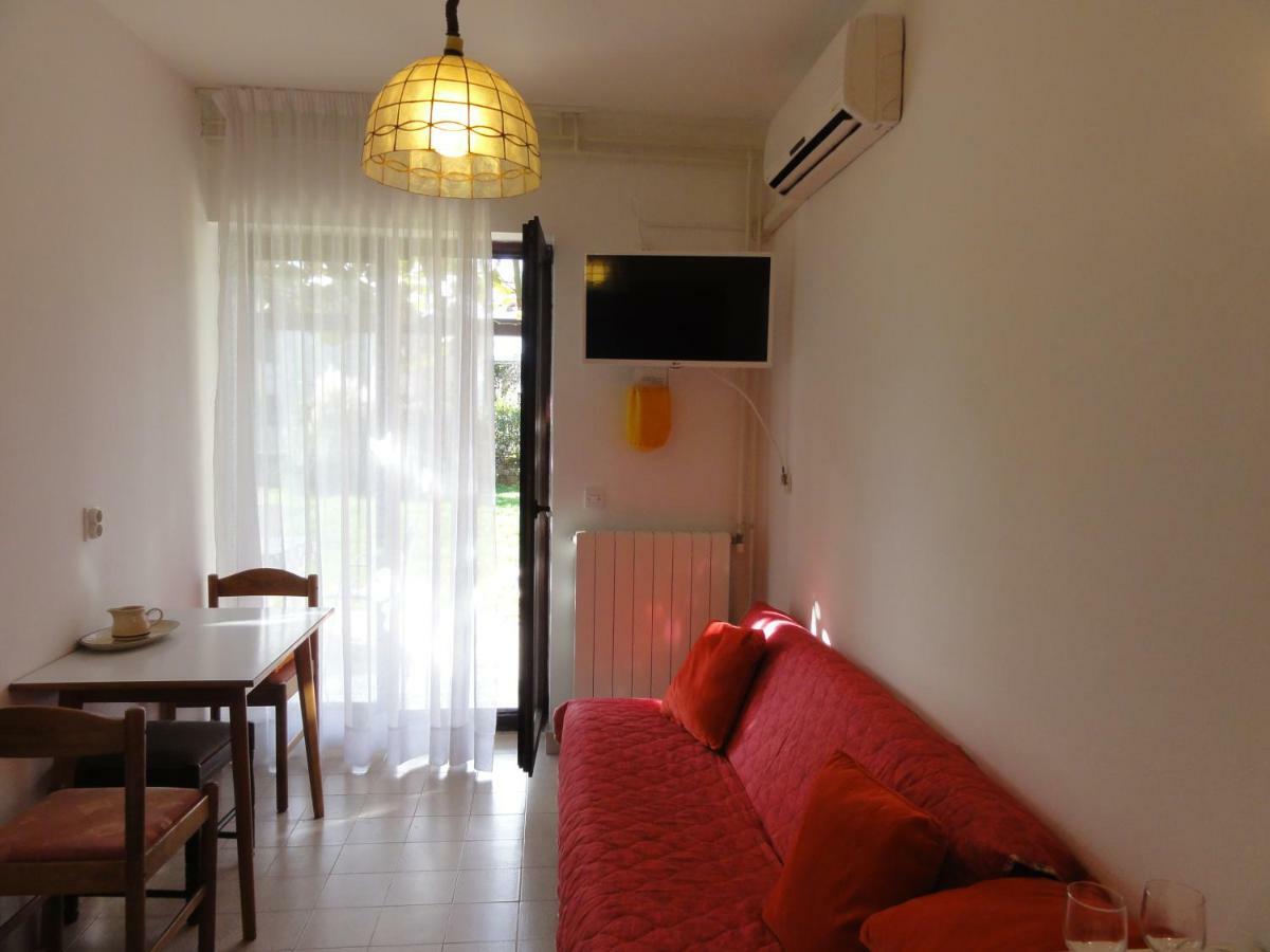 Nice&cozy Apartment Ferry in Medulin Exterior foto