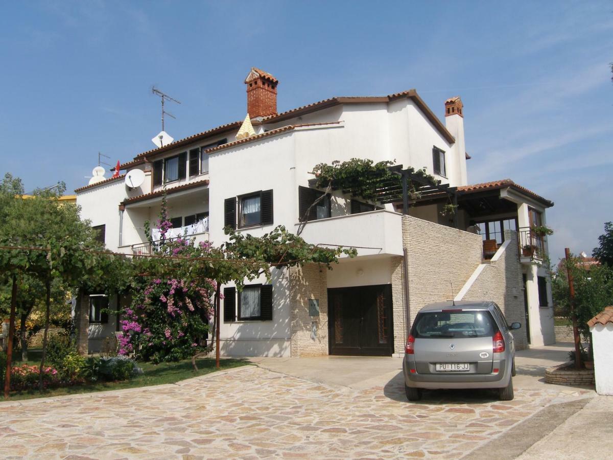 Nice&cozy Apartment Ferry in Medulin Exterior foto